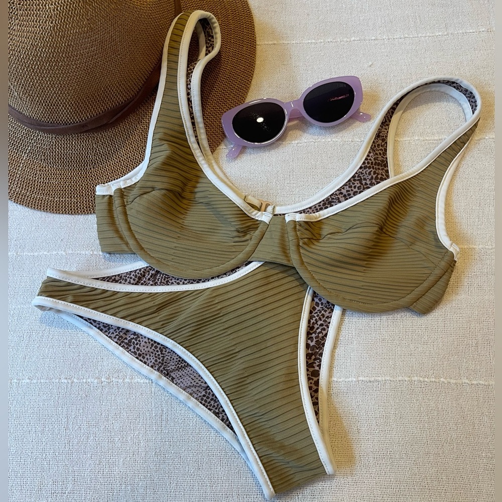 Acacia bikini set
